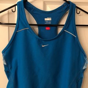 AWESOME Nike Dry Fit tank